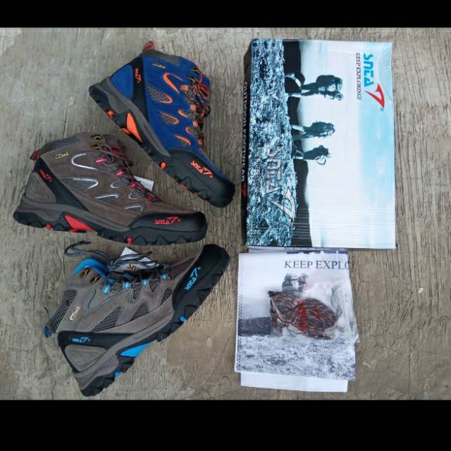 SEPATU TRACKING SNTA IMPOR VIETNAM