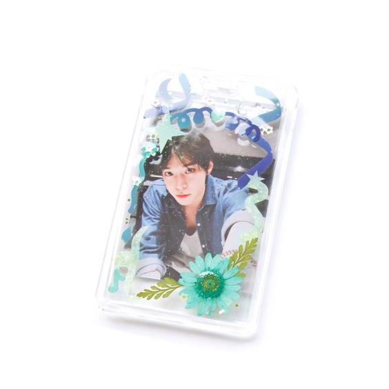 Top loader deco resin