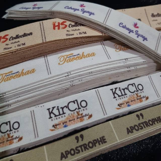 Label Hijab Label baju Label Woven Damask Subtitute Label Hijab Label baju Label Woven Damask Subtitute