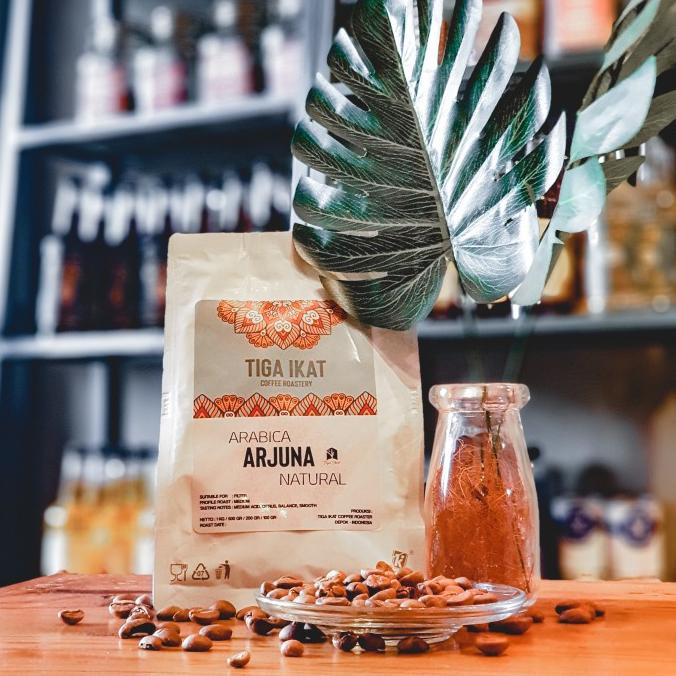 

KOPI ARABIKA ARJUNA NATURAL - SINGLE ORIGIN BIJI KOPI / BUBUK - 1 KG