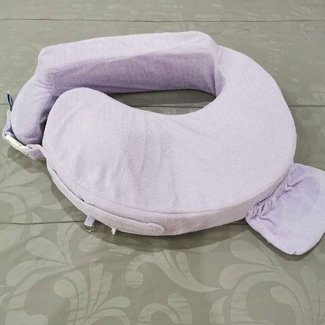 Bantal Menyusui My Brest Friend