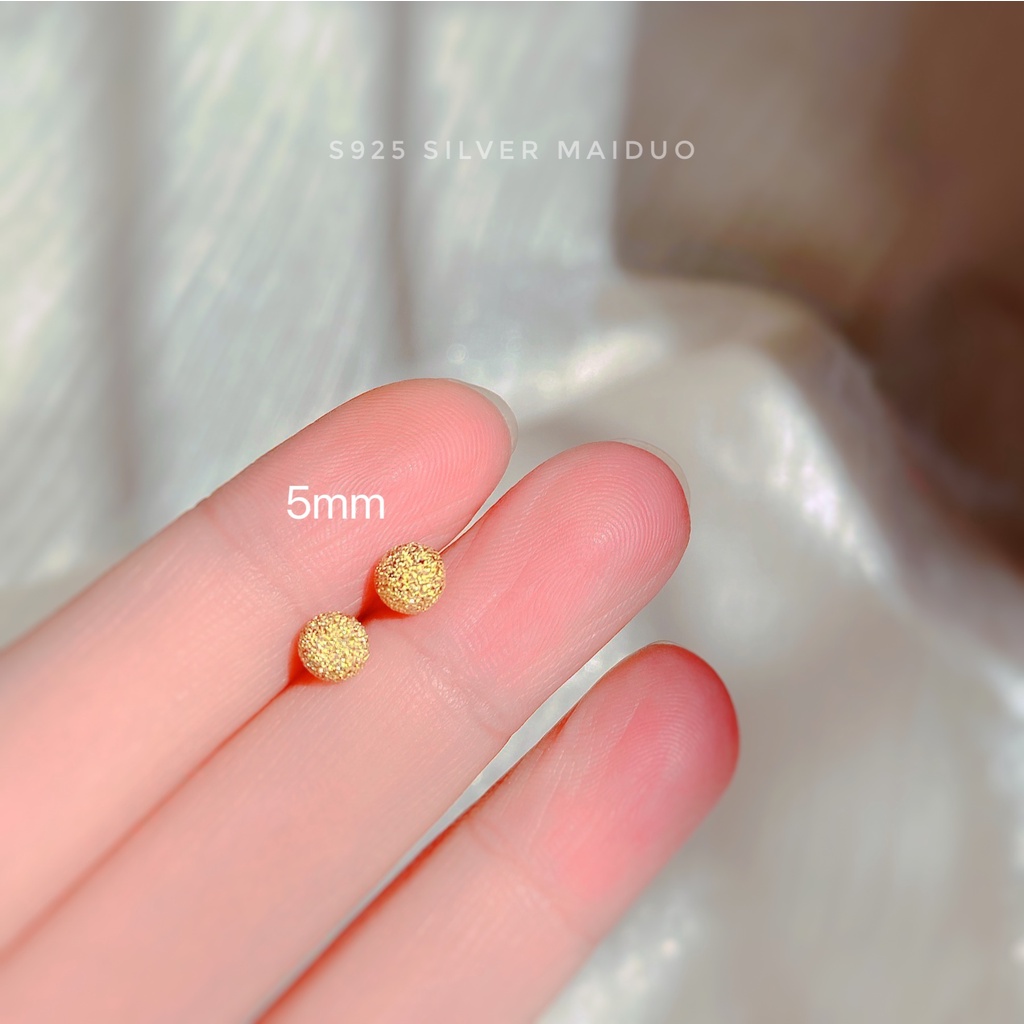 Anting Bentuk Bulat Warna Emas Bahan s925 silver Untuk Wanita