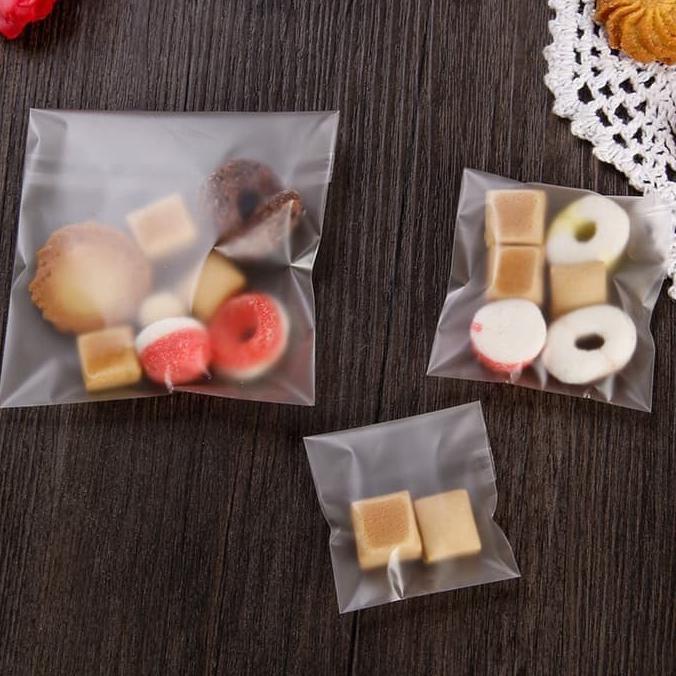 

Plastik Opp Seal 11 x 12 tempat bungkus roti, kue, donat packing dove