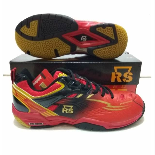 Sepatu badminton RS super liga 800