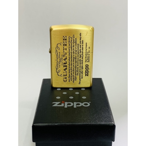 Korek Zippo Motif GUARANTE Korek Zippo Grafir Zippo Premium