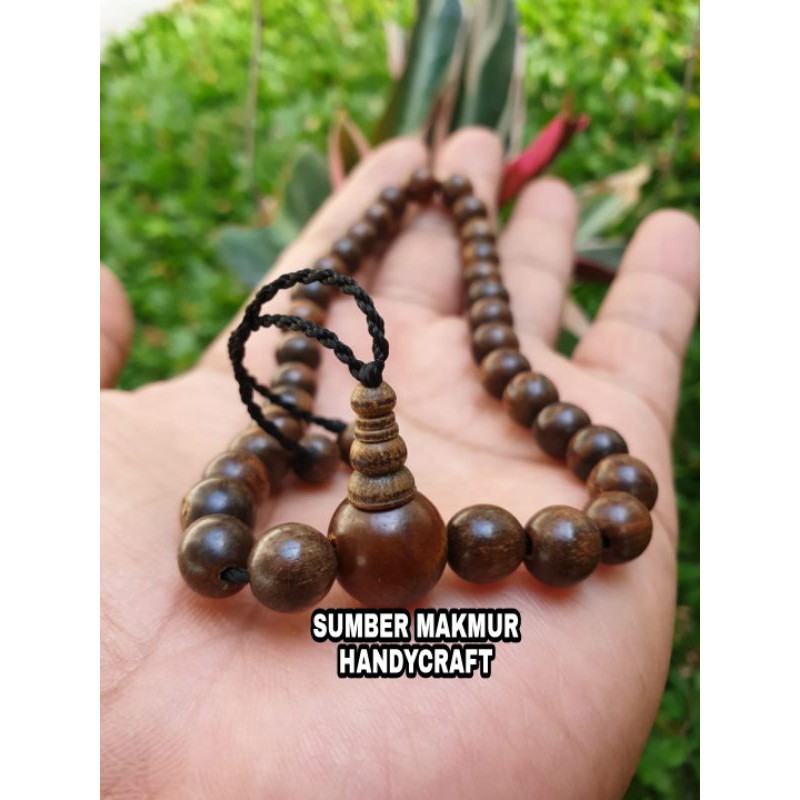 tasbih gaharu 8 mm tasbih gaharu 33 butir tasbih gaharu asli tasbih kayu gaharu wangi