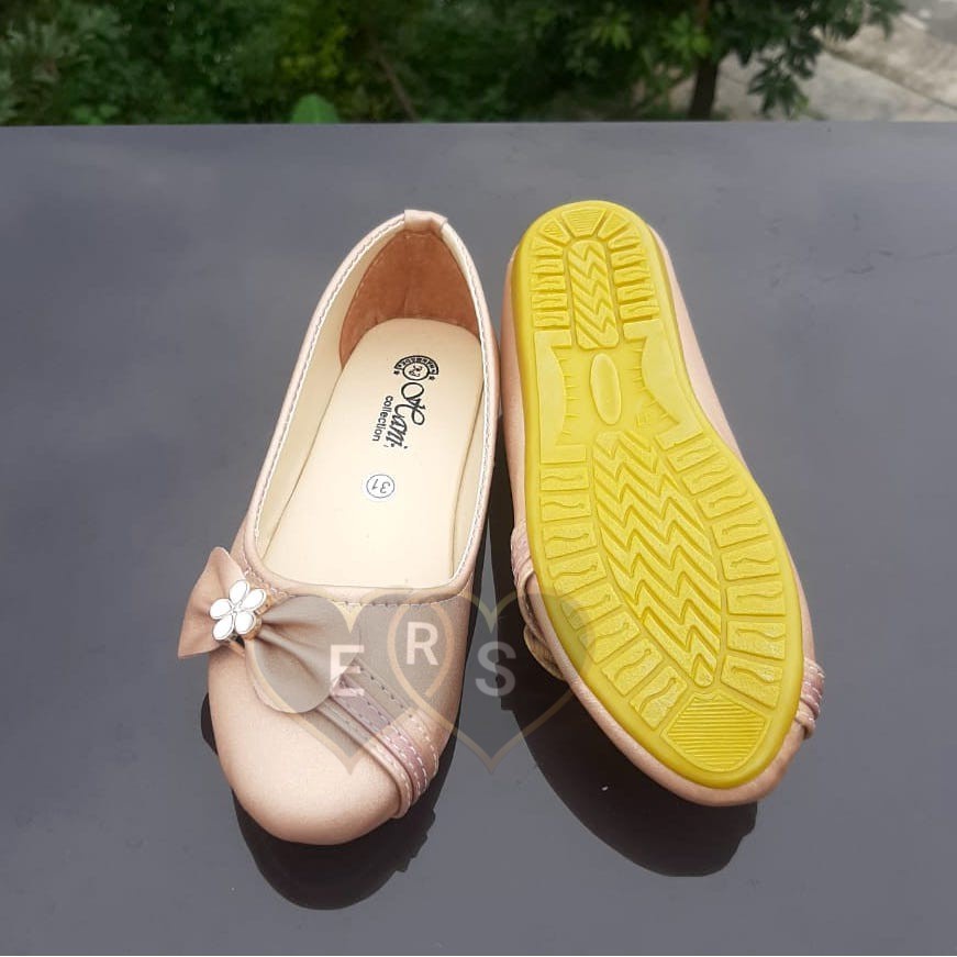 TOKOERS SBA02 Sepatu Balet, Flatshoes Anak Perempuan Umur 7 8 9 10 thn - Motif Pita with Bunga