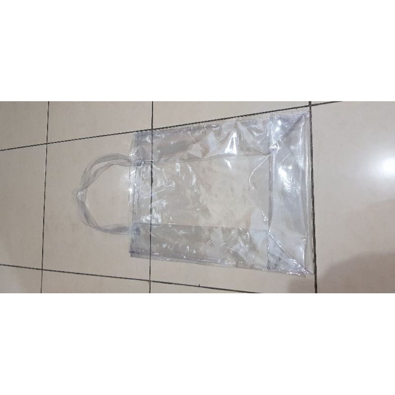 

Tas mika uk 25 x 30 x10 (Polos/Tanpa sablon)