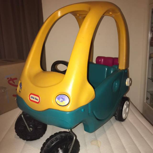 LITTLE TIKES COUPE PRELOVED / LITTLE TIKES SECOND / LITTLE TIKES / STEP2 / LERADO / MOBILAN SECOND