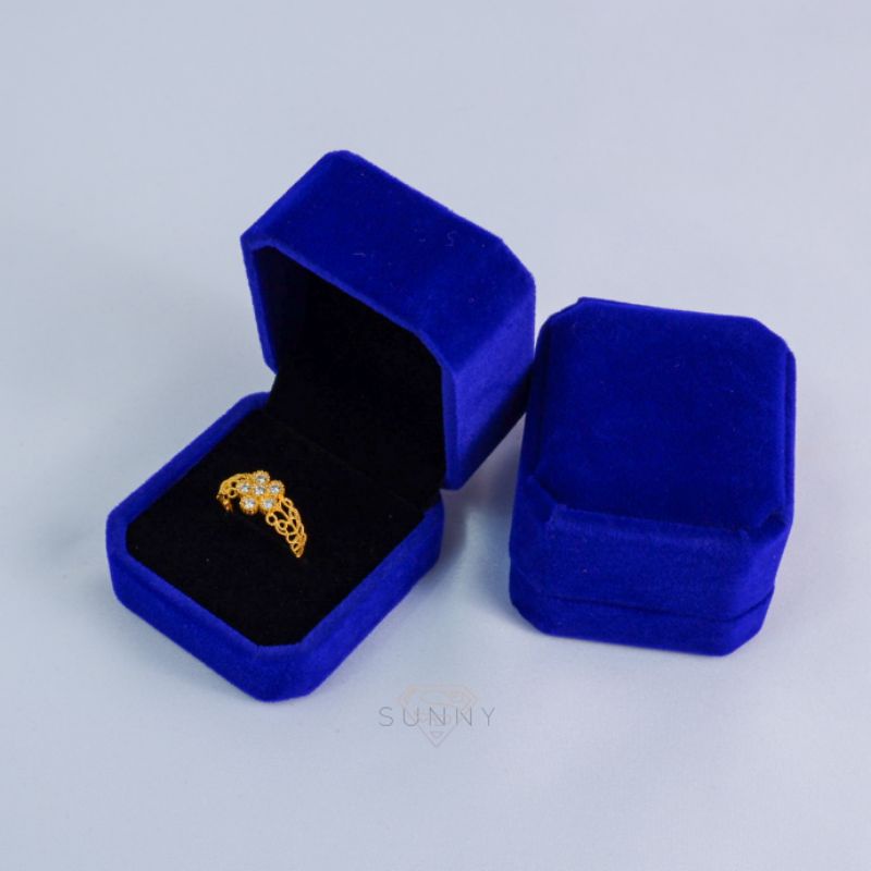 KOTAK CINCIN BLUDRU