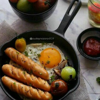 

Salmon Cheese Sausage