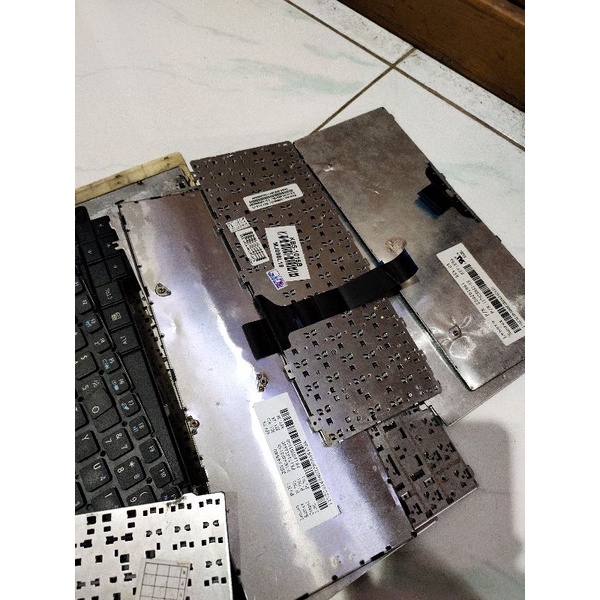 borongan keyboard bekas rusak 62 bh/baca deskripsi