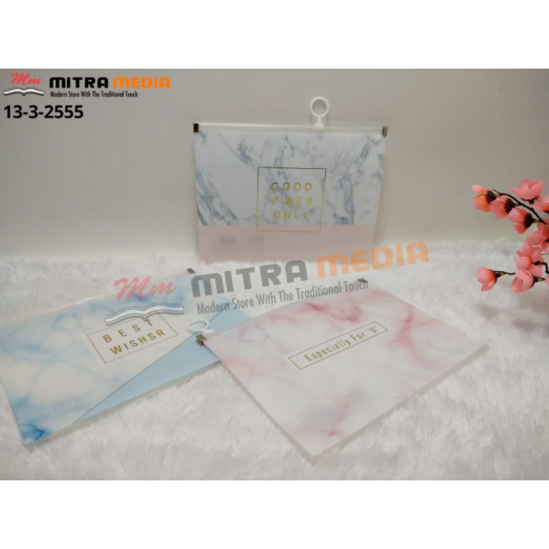 

MAP PLASTIK A5 / MAP ZIPPER / MAP FANCY / MAP LUCU / TEMPAT DOKUMEN