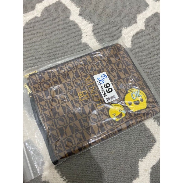 Preloved clutch bonia