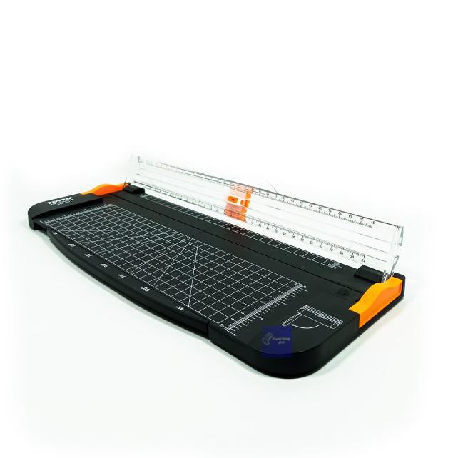 

Harga Grosir JOYKO PAPER CUTTER PC-1637 A4 - Pcs Serbuuu