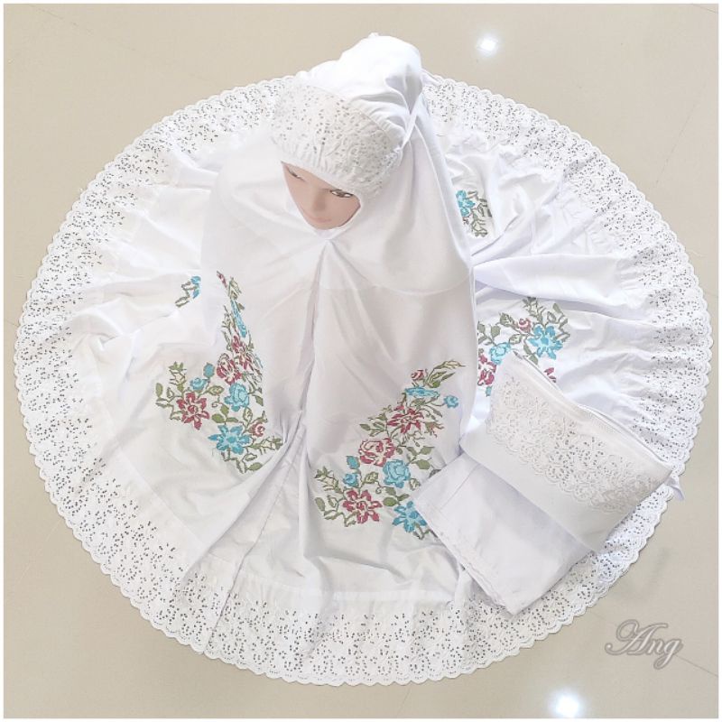 Mukena Khadijah Bordir Strimin ( Kristik ) bahan Katun Mikro Khas Bukittinggi / Padang