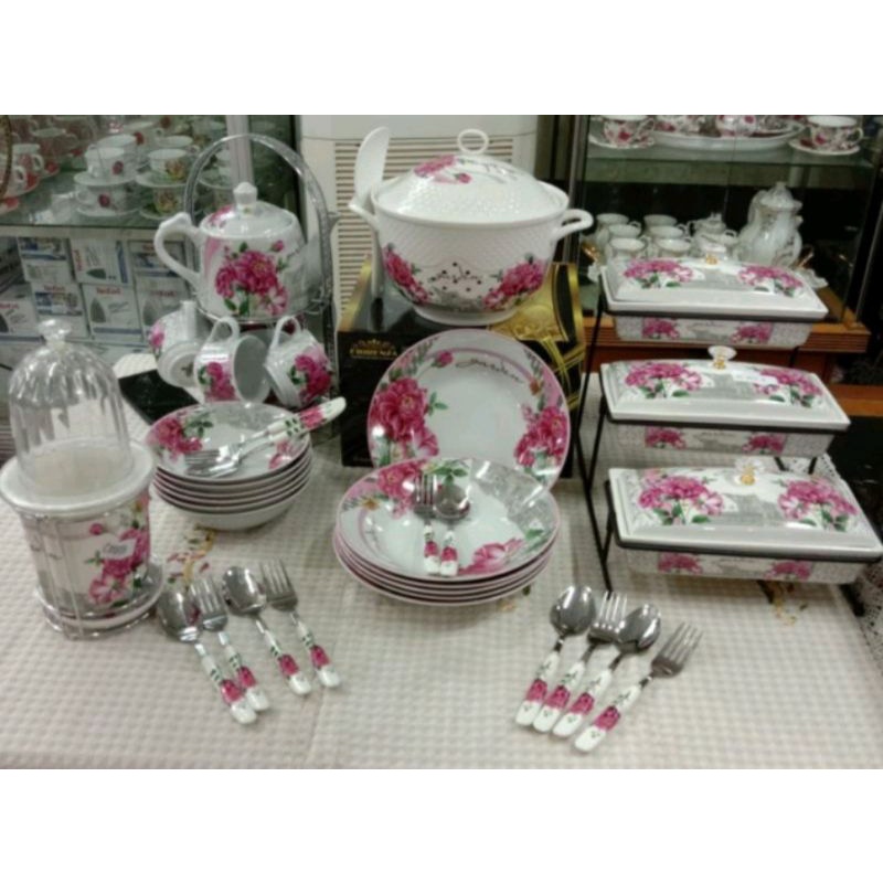 Paket Makan Rose Garden Fiorenza