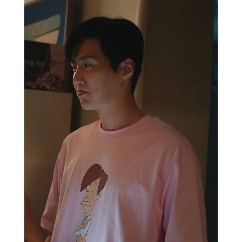 KAOS HAN JI PYEONG/KAOS KATUN KIM SEON HO KARTUN