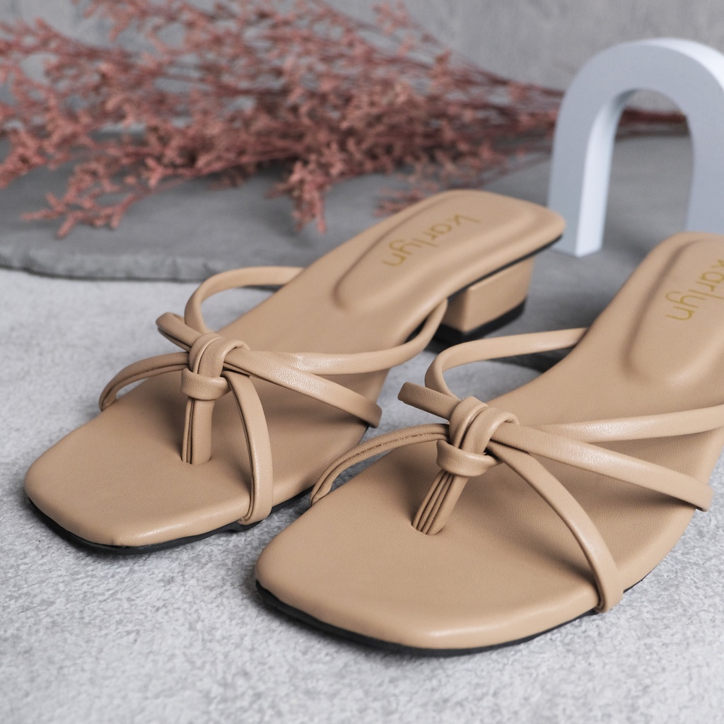 Karlyn Clara Sandal Heels Wanita 3cm