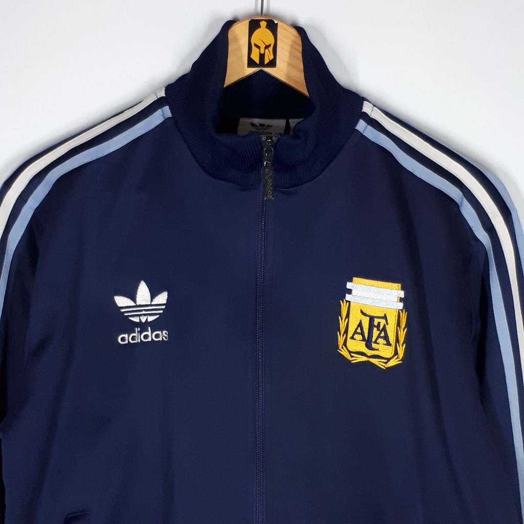 Tracktop Adidas Trefoil Hand of God