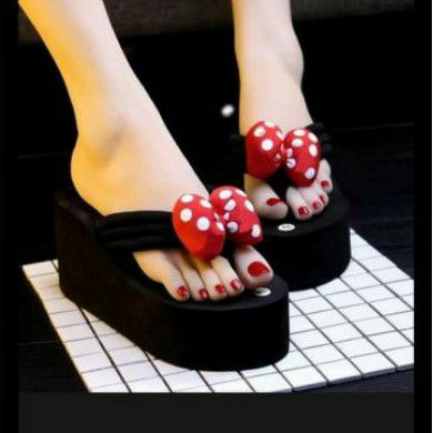 SANDAL WEDGES MOTIP POLKADOT NEW