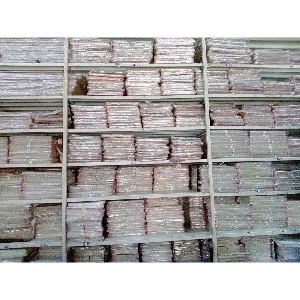 

iDk90 23X33 CM PLASTIK OPP (SEAL/LEM) TEBAL 20 MIC ASLI / PLASTIK KEMASAN