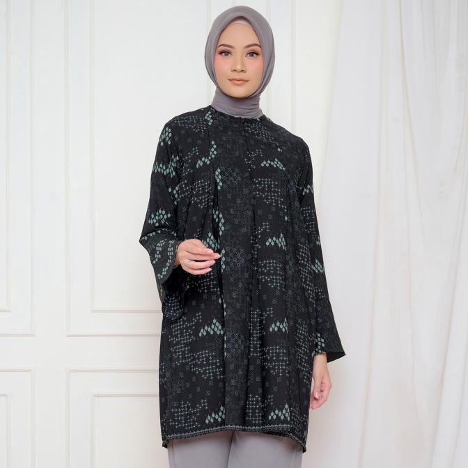 BIA x Cut Meyriska - Takia Onyx Tunik - Islamic Journey In Polandia