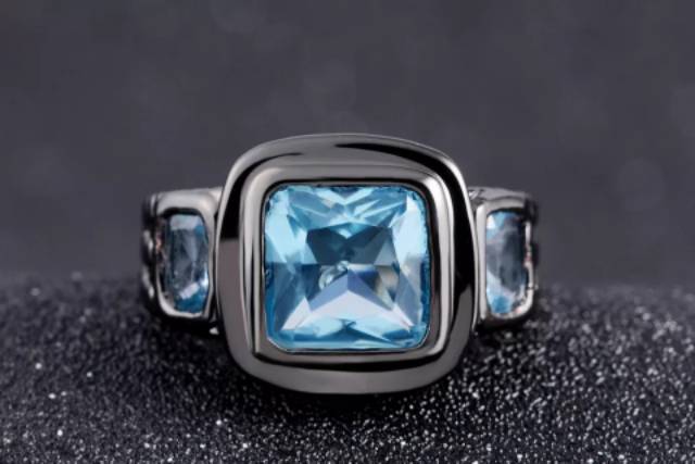 Cincin Akik Topaz Sky Blue Aquamarine Biru Laut Ring Black Gun Plated