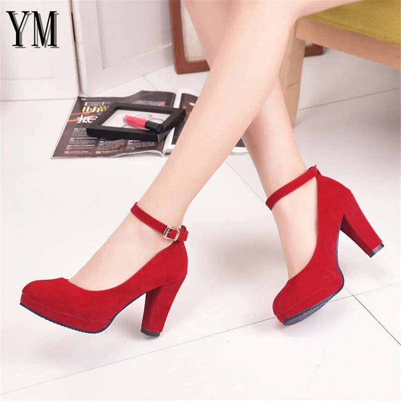 round toe platform heels
