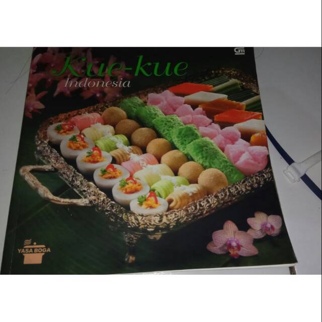 Kue Kue Indonesia by Yasa Boga