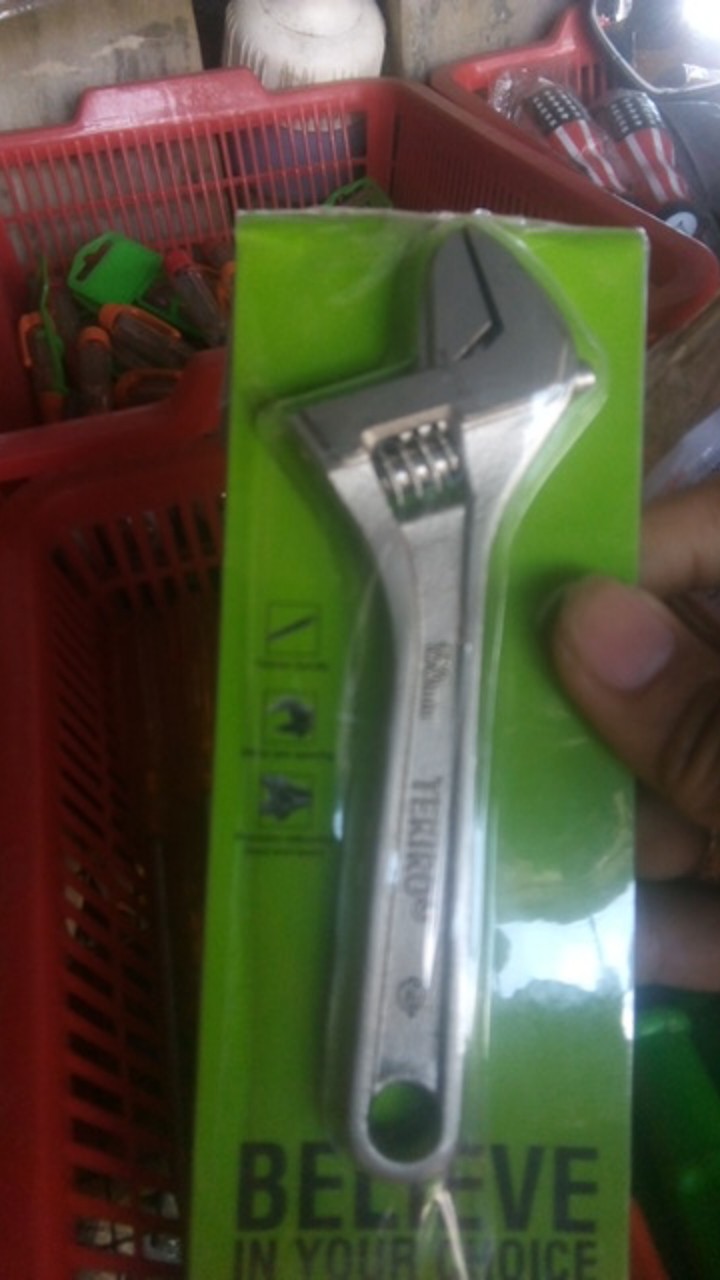 Tekiro Kunci Inggris Multifungsi 6 Inchi 1 - 20mm