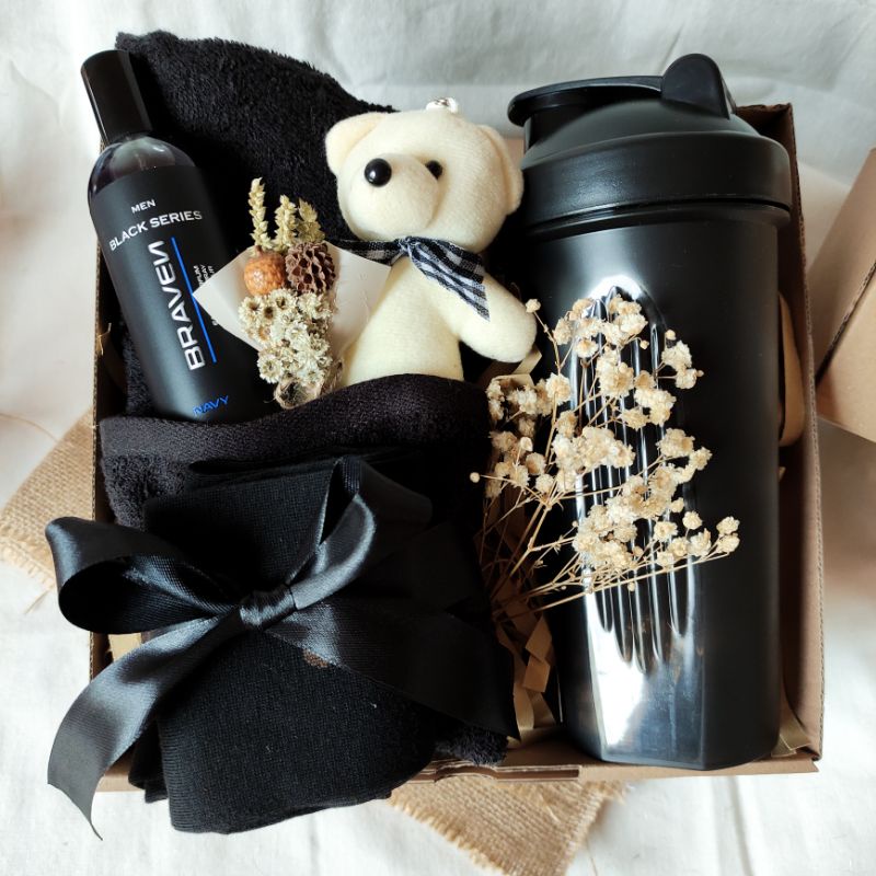 

Hampers Kado Cowok Ultah Wisuda