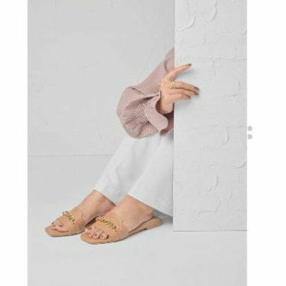 arcelli flat by local id