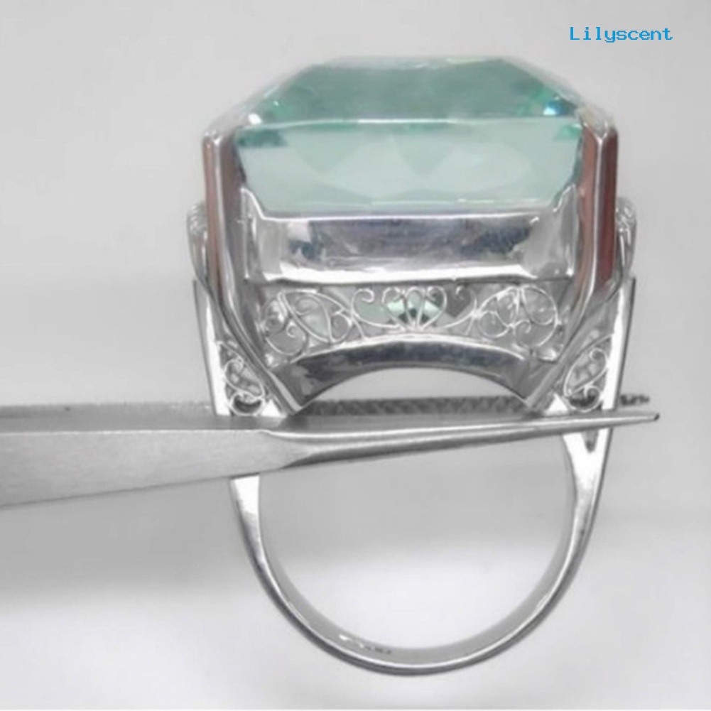 Cincin Batu Topaz Imitasi Bentuk Kotak Untuk Wanita