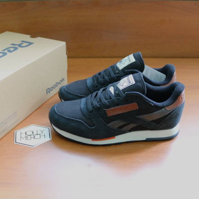 Reebok Clasics Utility Blue Pac