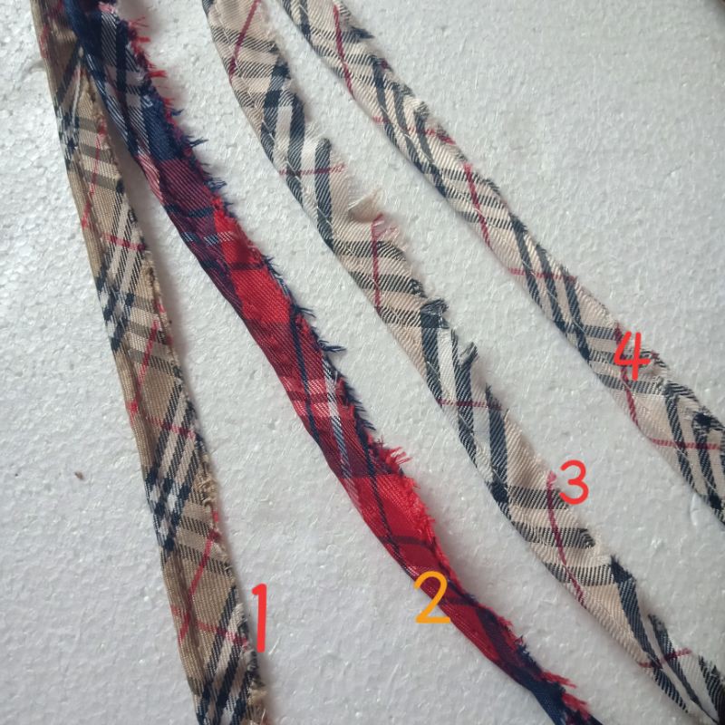 bisban Isi lis baju Motif