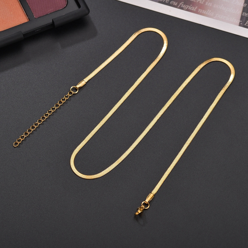 Kalung Choker Rantai Klavikula Bentuk Ular Datar Gaya Simple Elegan Untuk Wanita