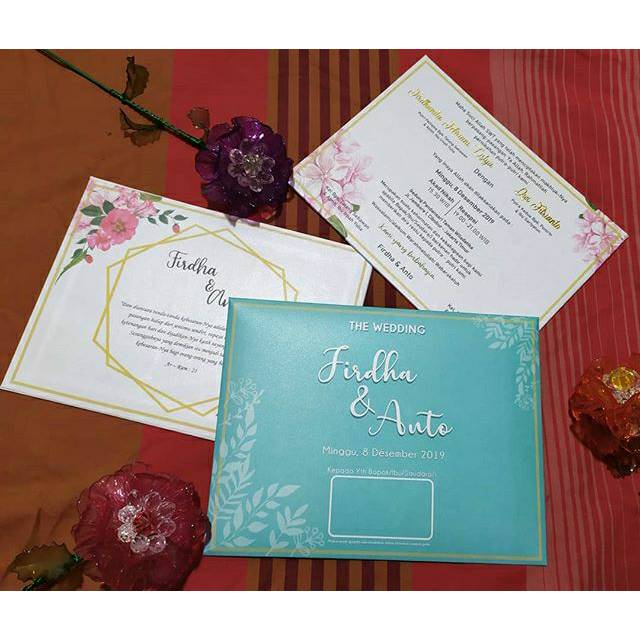 Undangan pernikahan (harga untuk 500 pcs)
