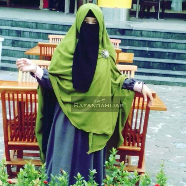Bergo Semi Instan Puri - Ori Rafanda Hijab