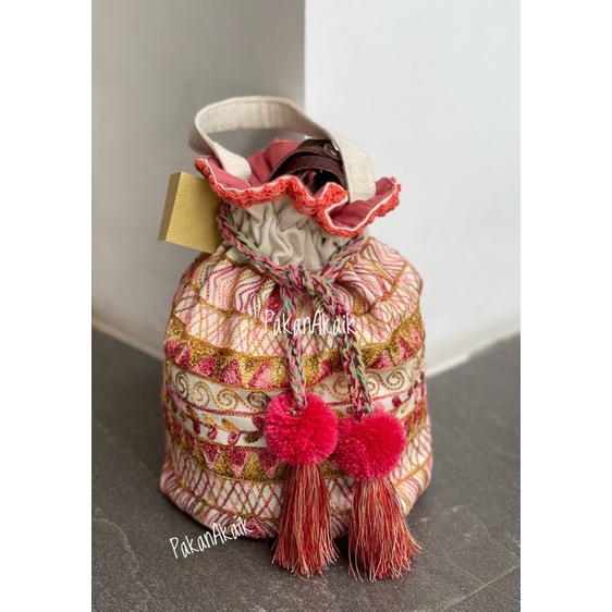 Clutch / Pouch / Tas Selempang / Tas Wanita / Tas Bali / Tas Etnik