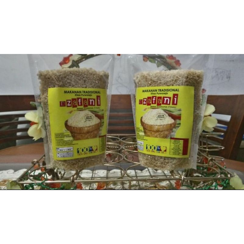 

Beras Singkong (Tiwul) 400gr