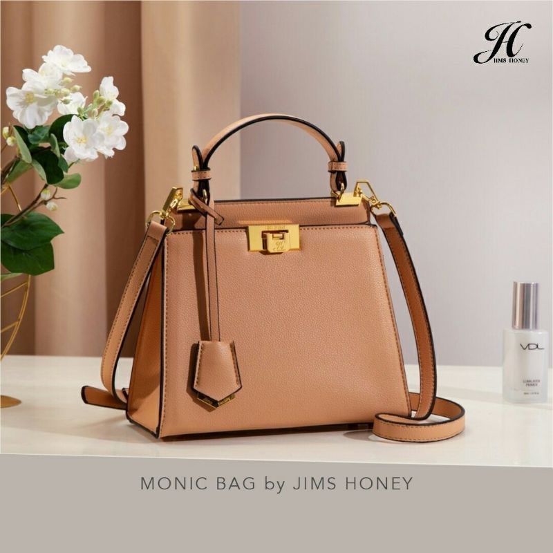 monic bag