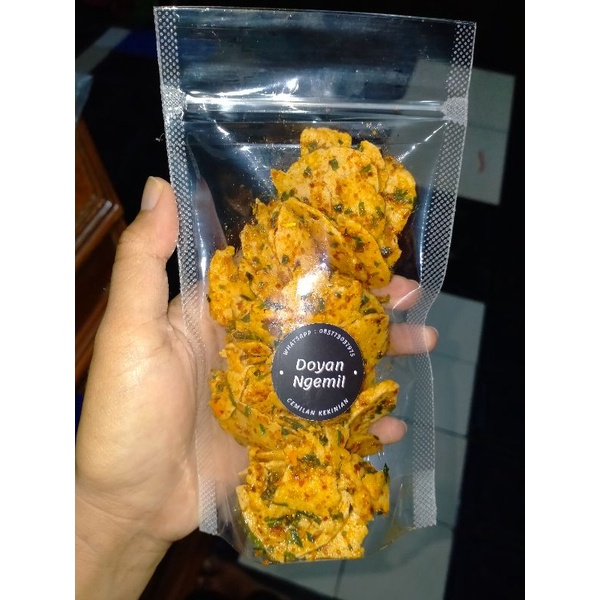 

Basreng original dan pedas daun jeruk