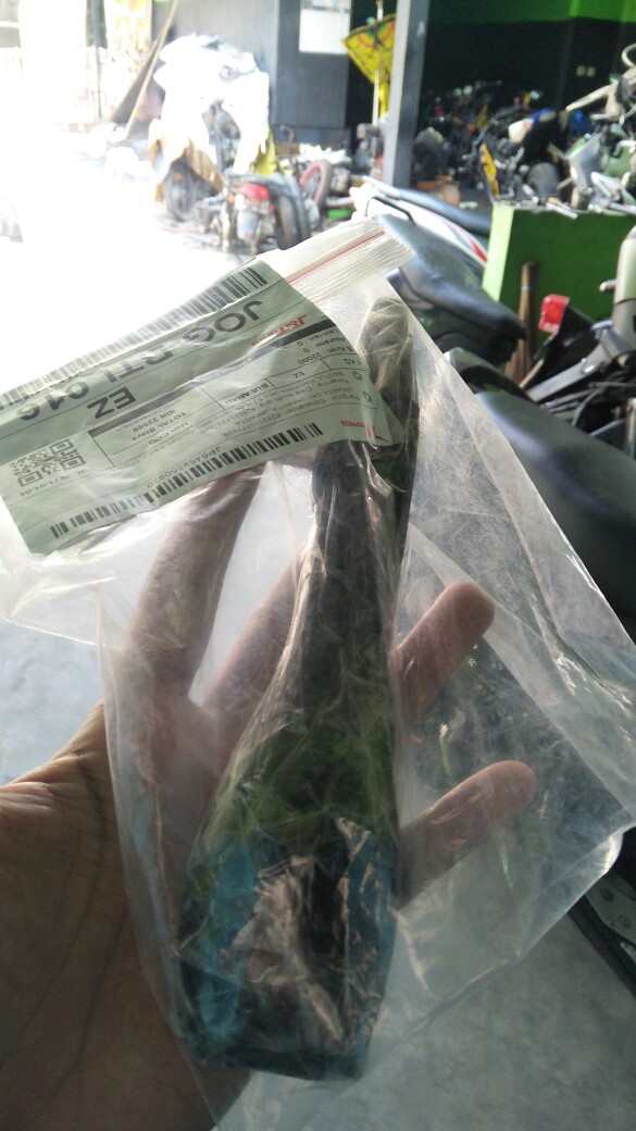 Sendok + Garpu Sujeo Korea Bahan Stainless Tebal Gagang Panjang