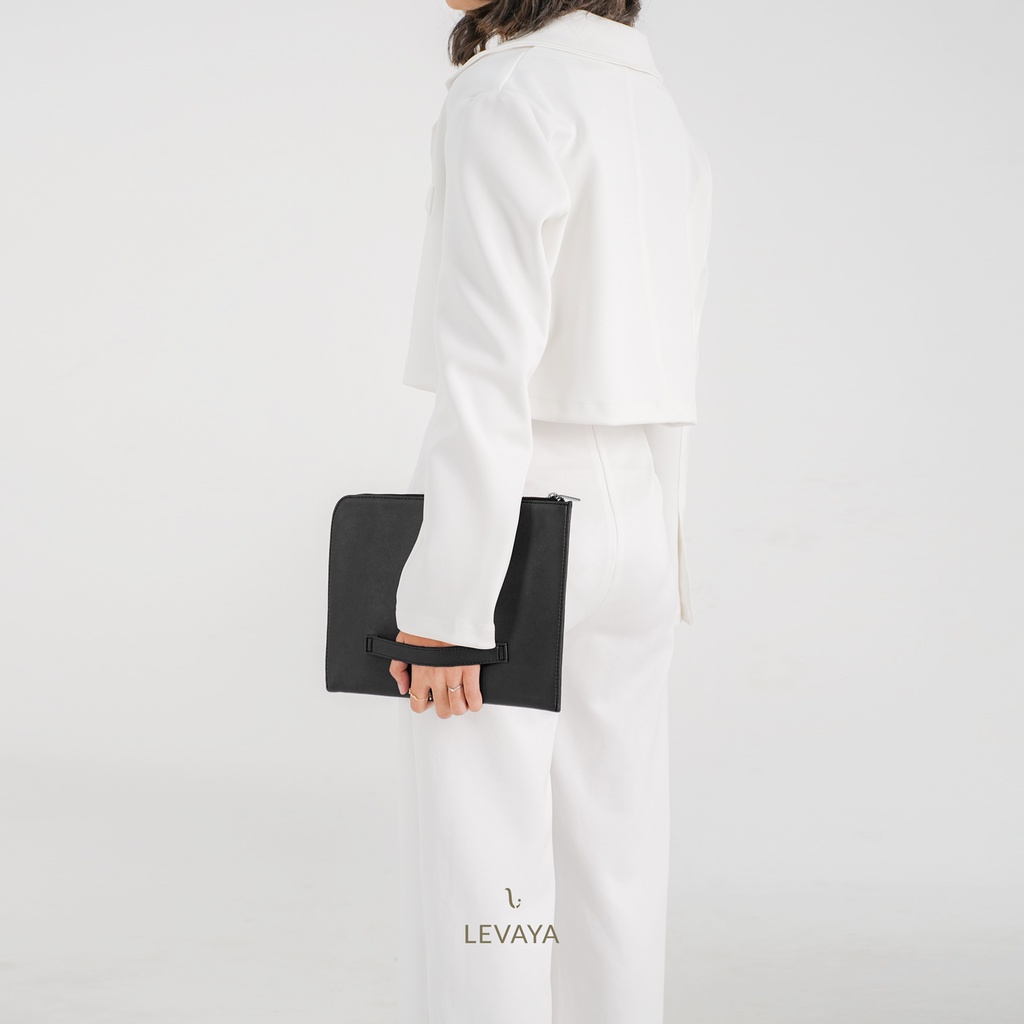 LEVAYA Legia Tablet Sleeve - iPad 11 inch - 6 Colours