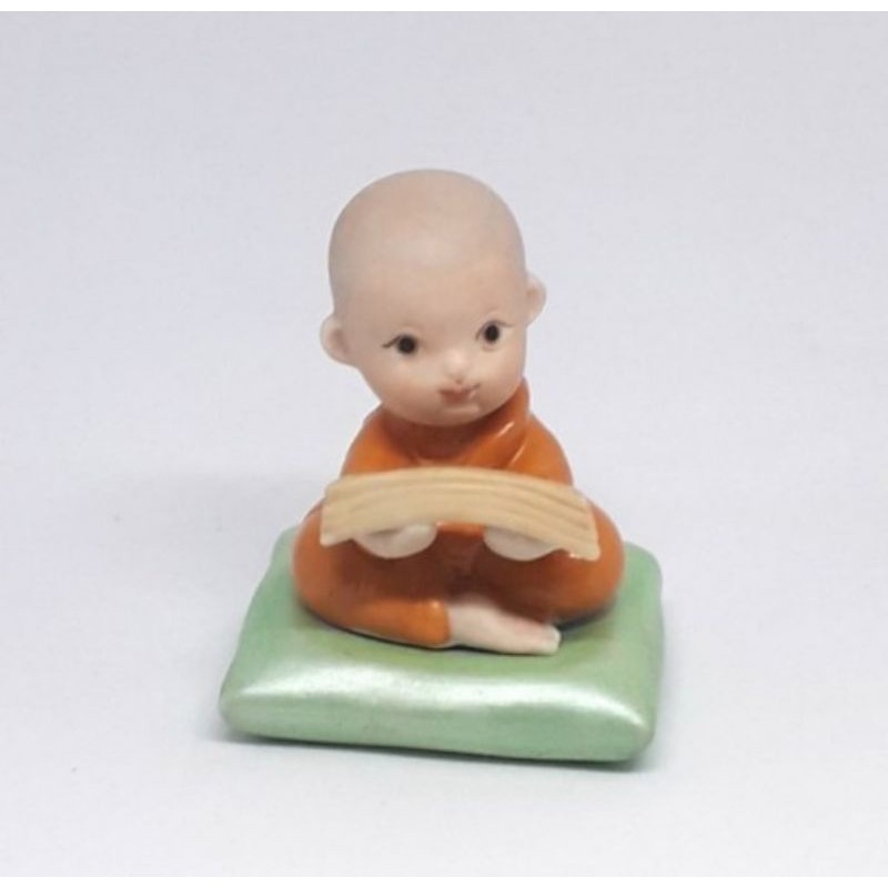 Pajangan Meja Biksu Kecil