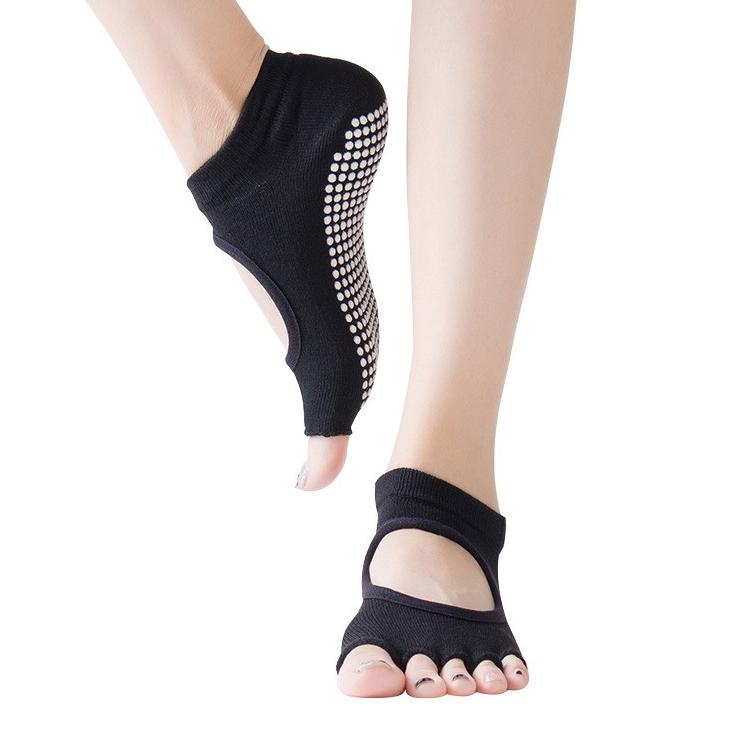 Serbu Kejutan KAOS KAKI YOGA WOMEN GYM SOCKS ANTI SLIP / ANTI LICIN