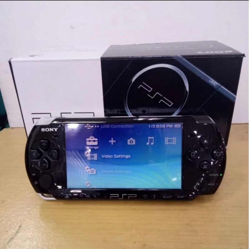 Sony PSP 3000 + MC 64GB Full Game