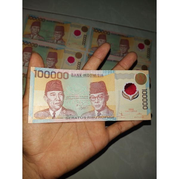 uang kertas indonesia 100 ribu polimer sukarno
