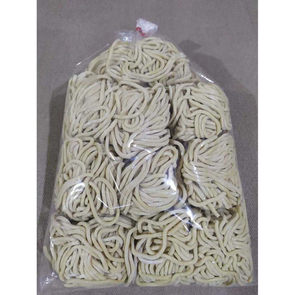 

Mie Karet Mentah ( 10 psc) , kualitas premium, berat 1 kg